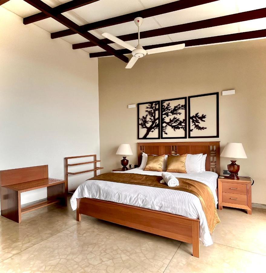 Driftwood Villa Pamunugama Экстерьер фото