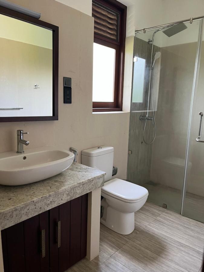 Driftwood Villa Pamunugama Экстерьер фото
