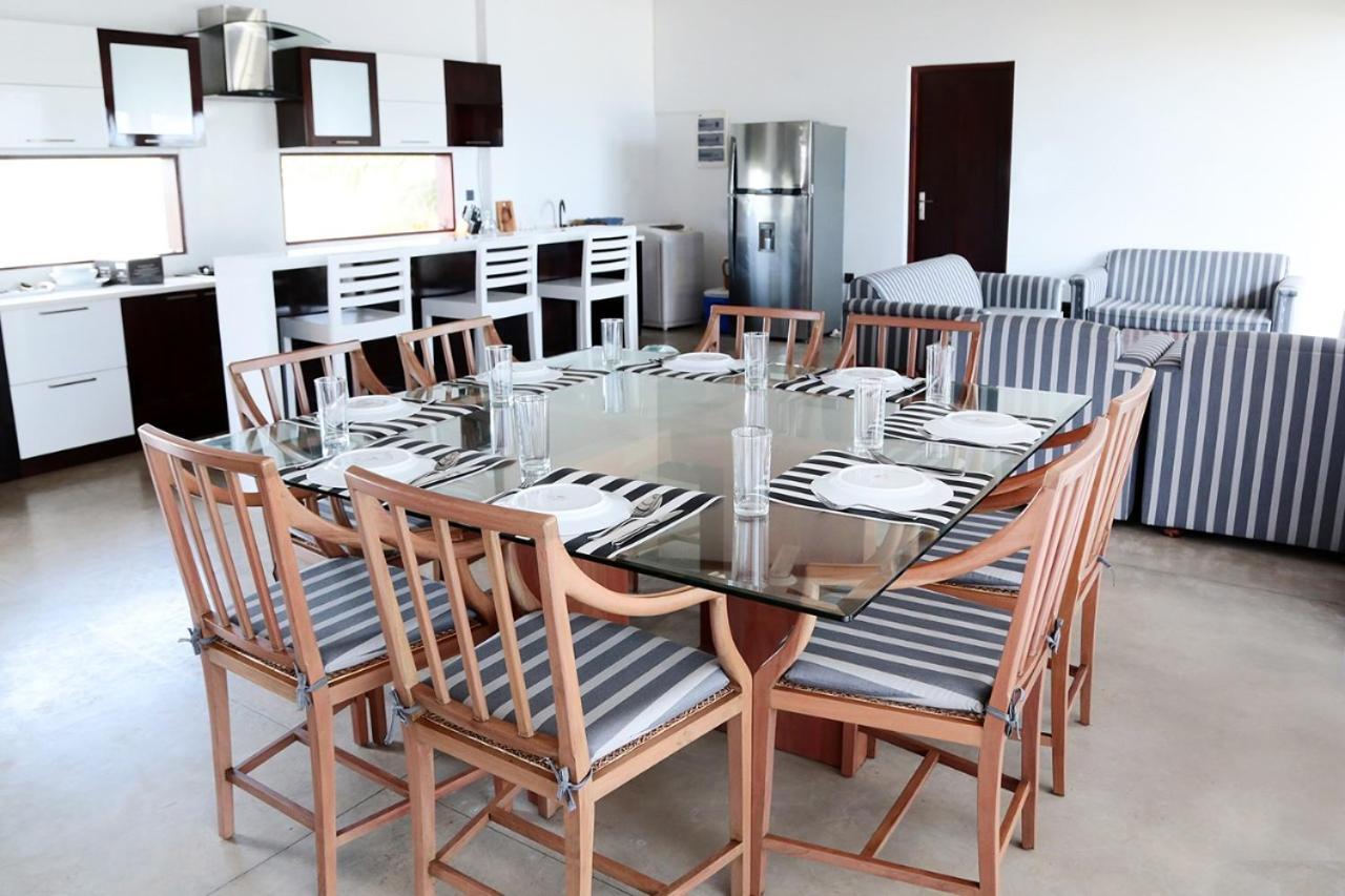 Driftwood Villa Pamunugama Экстерьер фото