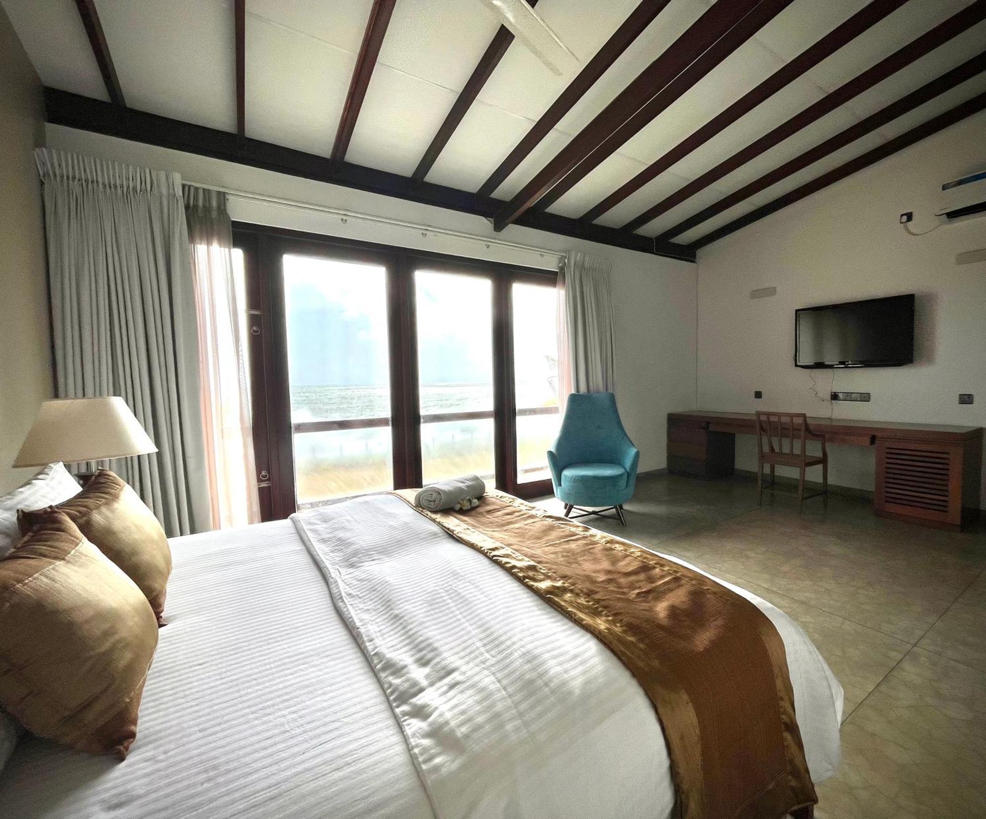 Driftwood Villa Pamunugama Экстерьер фото